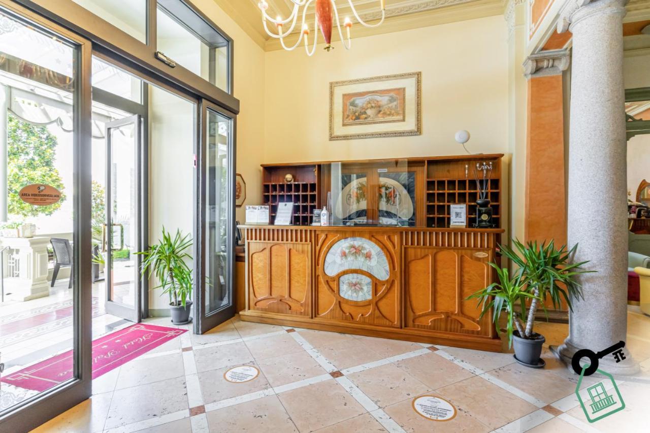 Hotel Rooms Lago Maggiore Verbania Zewnętrze zdjęcie