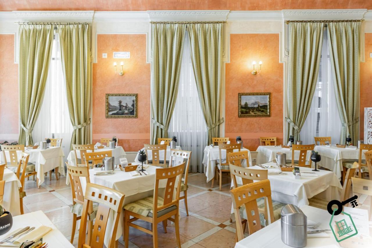 Hotel Rooms Lago Maggiore Verbania Zewnętrze zdjęcie