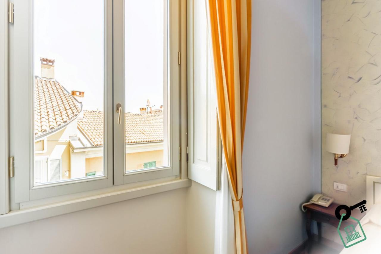 Hotel Rooms Lago Maggiore Verbania Zewnętrze zdjęcie