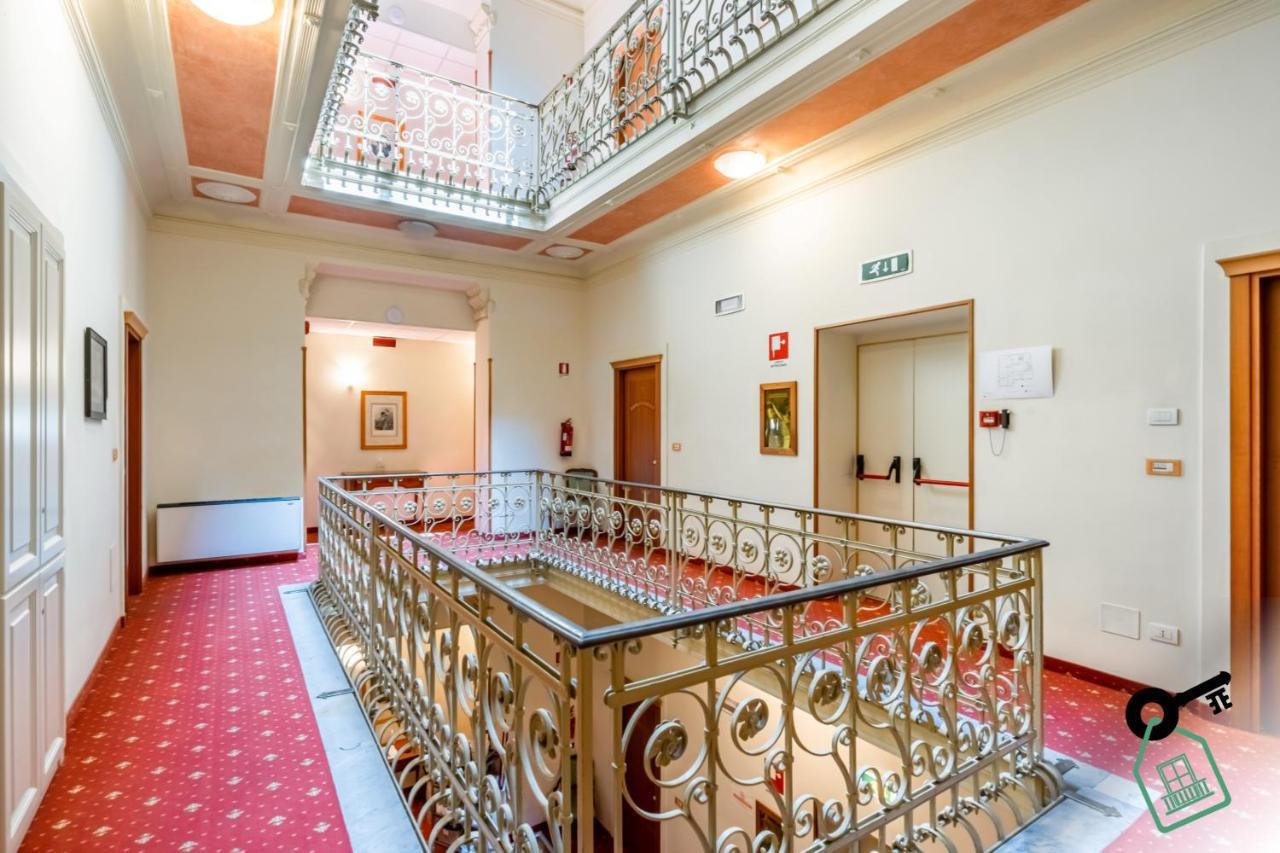 Hotel Rooms Lago Maggiore Verbania Zewnętrze zdjęcie
